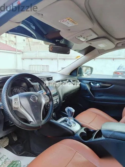 نيسان قشقاي 2017 بني مستعملة للبيع - 7