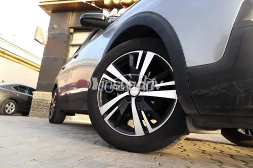 بيجو 3008 2020 فضي مستعملة للبيع - 5