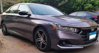 هوندا أكورد 2021 رمادي مستعملة للبيع