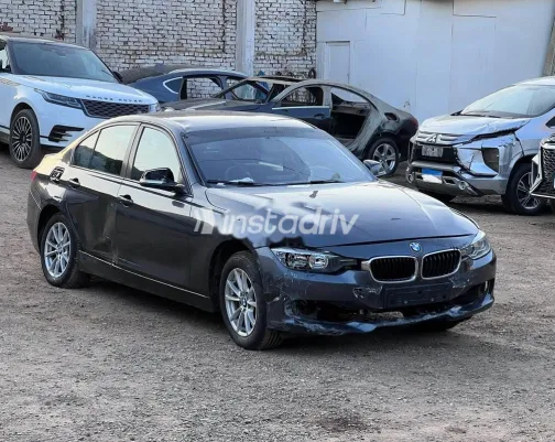 بي ام دبليو 316 2015 أسود مستعملة للبيع - 1