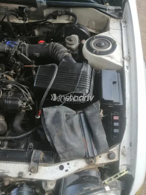 تويوتا كورولا 1998 أبيض مستعملة للبيع - 5