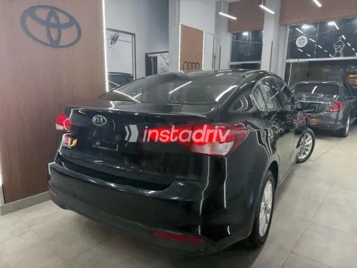 Kia Cerato 2018 Black Used for Sale - 4