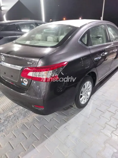 نيسان سنترا 2026 رمادي جديدة للبيع - 3