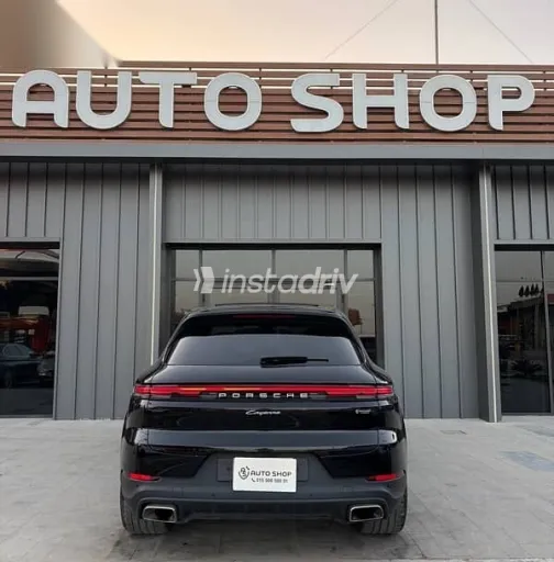 بورش كايين 2024 أسود مستعملة للبيع - 7