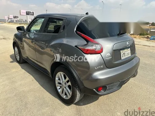 Nissan Juke 2015 Gray Used for Sale - 2