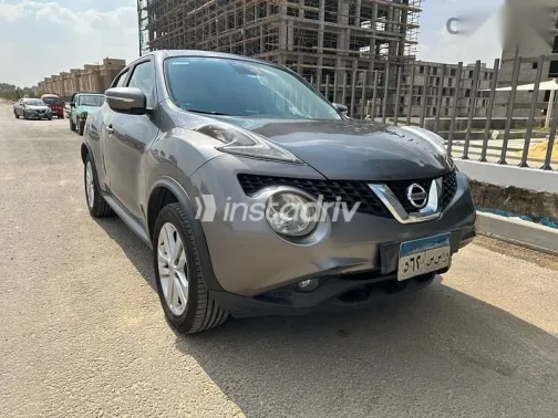 Nissan Juke 2015 Gray Used for Sale - 3