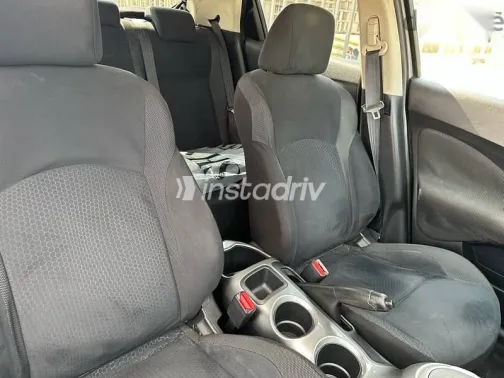 Nissan Juke 2015 Gray Used for Sale - 8