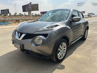 Nissan Juke 2015 Gray Used for Sale