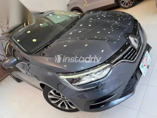 رينو ميجان 2022 رمادي مستعملة للبيع - 6