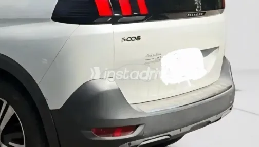 Peugeot 5008 2020 White Used for Sale - 5