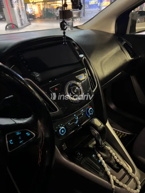 فورد فوكس 2015 أبيض مستعملة للبيع - 7