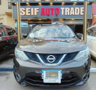 نيسان قشقاي 2017 بني مستعملة للبيع