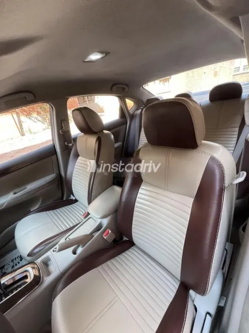 Nissan Sentra 2017 Gray Used for Sale - 5