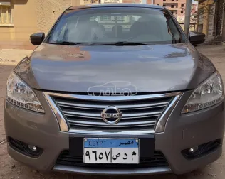 نيسان سنترا 2017 رمادي مستعملة للبيع