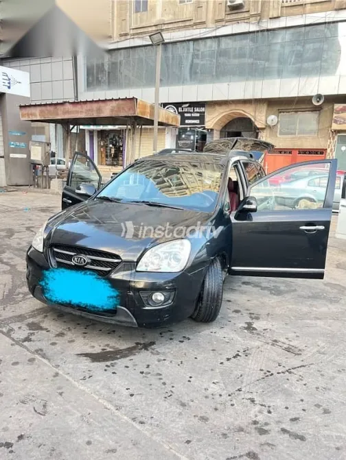 Kia Carens 2011 Black Used for Sale - 8