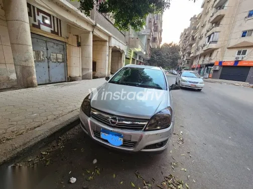 Opel Astra 2008 Silver Used for Sale - 2