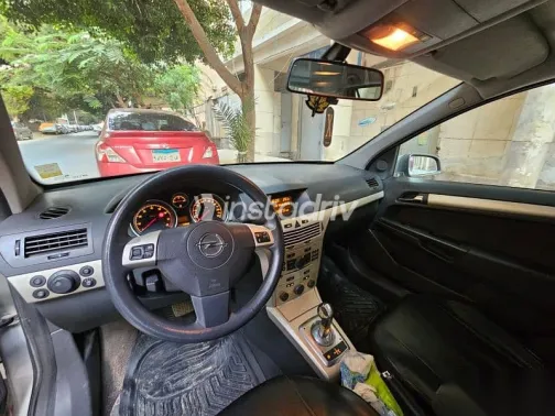 Opel Astra 2008 Silver Used for Sale - 3