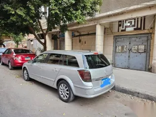 Opel Astra 2008 Silver Used for Sale