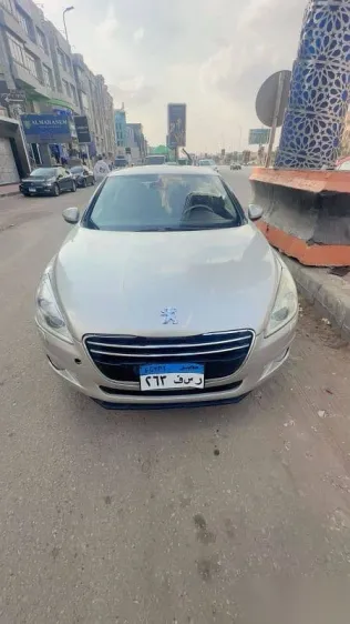 بيجو 508 2015 فضي مستعملة للبيع