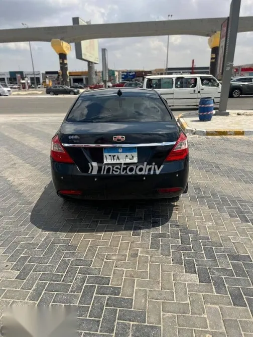 جيلي امجراند 2017 أسود مستعملة للبيع - 3