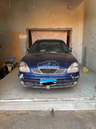 دايو نوبيرا 2000 أزرق غامق مستعملة للبيع