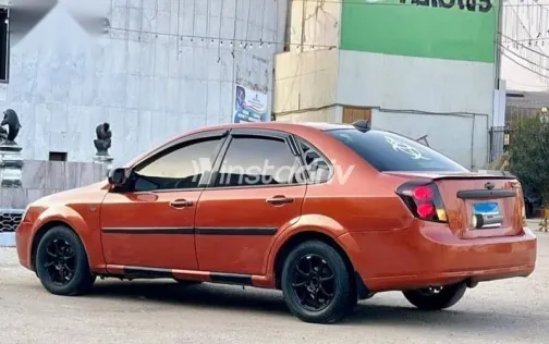 شيفروليه أوبترا 2007 برتقالي مستعملة للبيع - 4