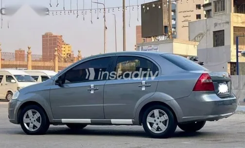 Chevrolet Aveo 2014 Silver Used for Sale - 4