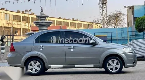 Chevrolet Aveo 2014 Silver Used for Sale - 7