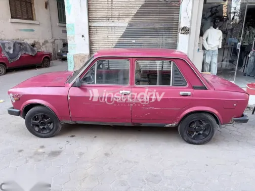 فيات 128 1987 أحمر مستعملة للبيع - 2