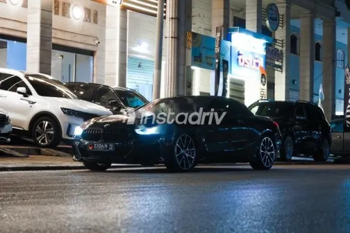 بي ام دبليو M850 2020 أسود مستعملة للبيع - 1