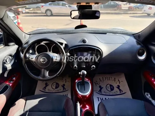 Nissan Juke 2016 Gray Used for Sale - 5