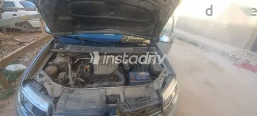 رينو لوجان 2022 فضي مستعملة للبيع - 2