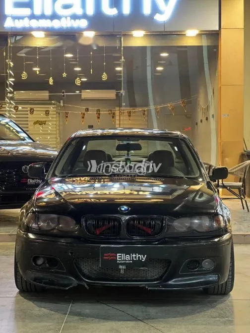 BMW 318 2005 Black Used for Sale - 1