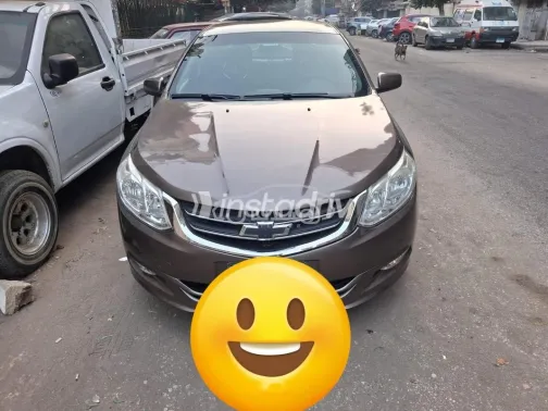 شيفروليه أوبترا 2016 أبيض مستعملة للبيع - 2