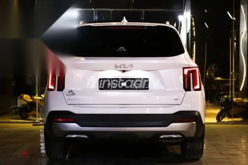 كيا سورينتو 2024 أبيض جديدة للبيع - 3