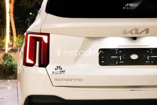 كيا سورينتو 2024 أبيض جديدة للبيع - 7