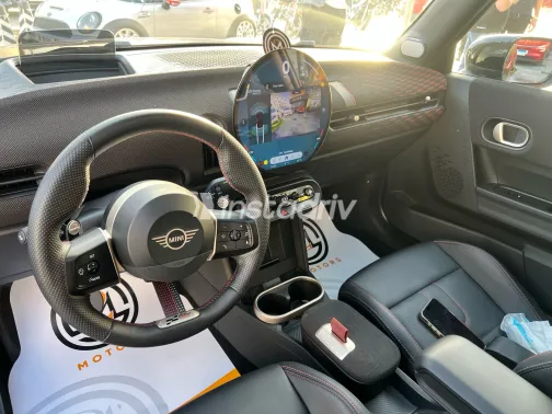 Mini Cooper 2025 White Used for Sale - 3