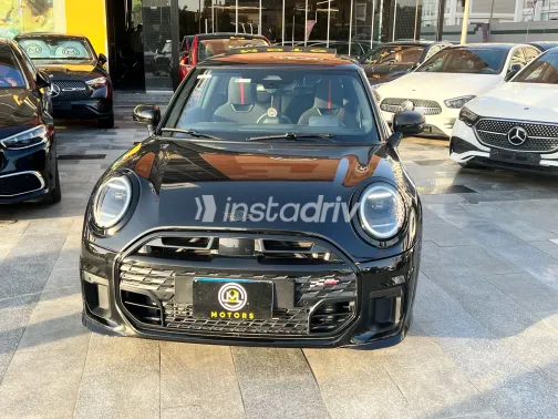 Mini Cooper 2025 White Used for Sale - 4