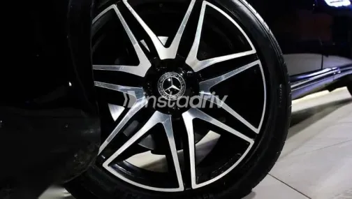 Mercedes Viano 2023 Black Used for Sale - 5