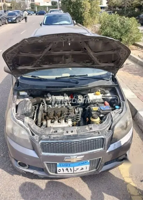شيفروليه افيو 2019 فضي مستعملة للبيع - 3