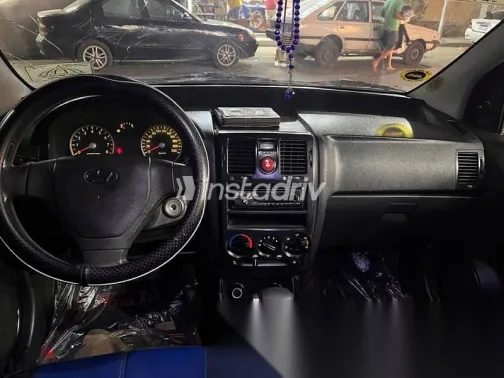 هيونداي جيتز 2008 أزرق غامق مستعملة للبيع - 3