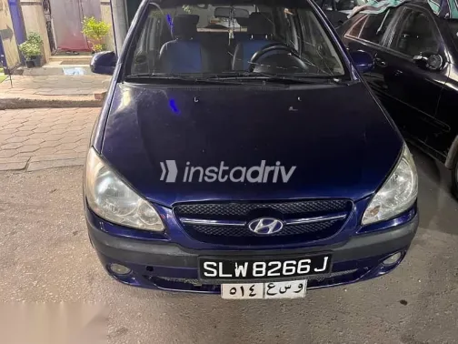 هيونداي جيتز 2008 أزرق غامق مستعملة للبيع - 4