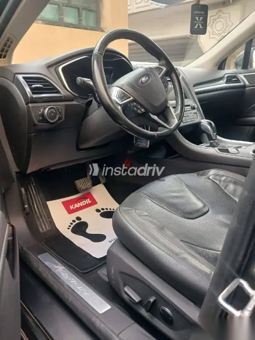 فورد فيوجن 2018 فضي مستعملة للبيع - 1