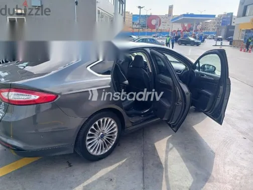 فورد فيوجن 2018 فضي مستعملة للبيع - 4