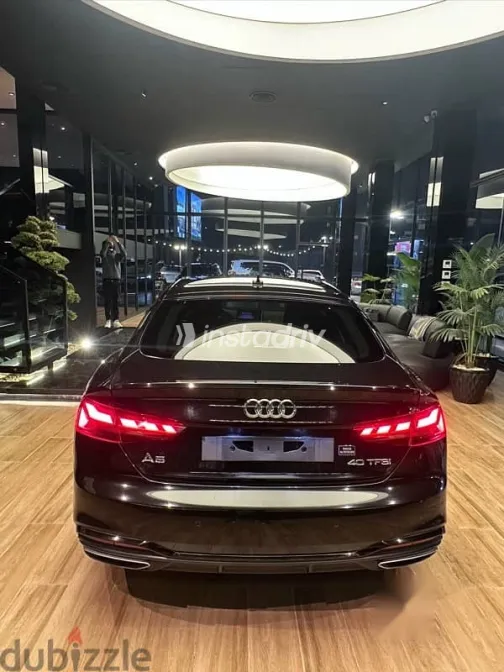 اودي A5 2023 أسود مستعملة للبيع - 3