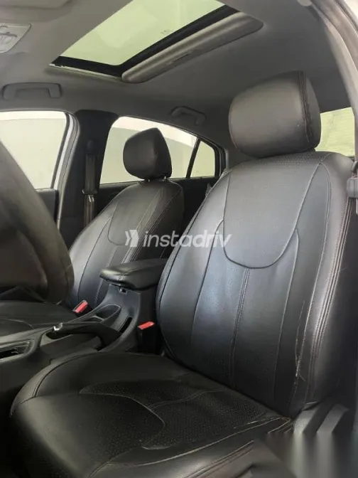 شيرى اريزو 3 2022 فضي مستعملة للبيع - 9