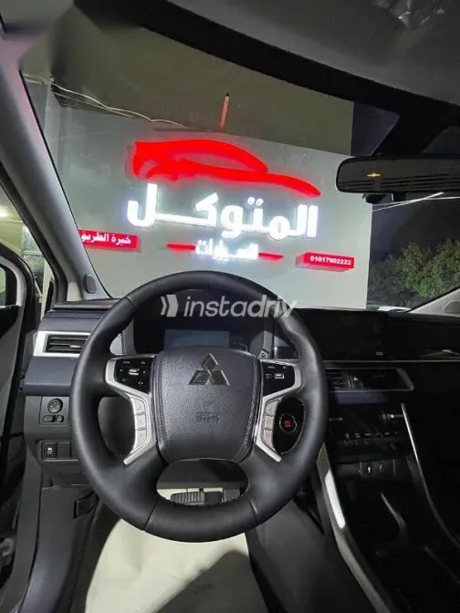 ميتسوبيشي اكسباندر 2025 أبيض جديدة للبيع - 6