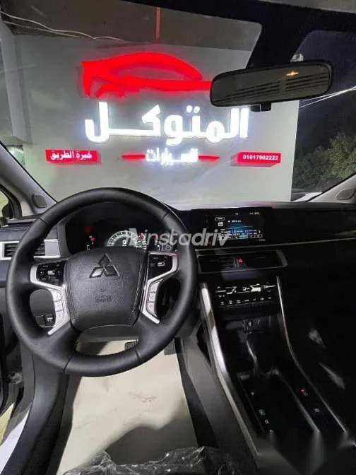 ميتسوبيشي اكسباندر 2025 أبيض جديدة للبيع - 7