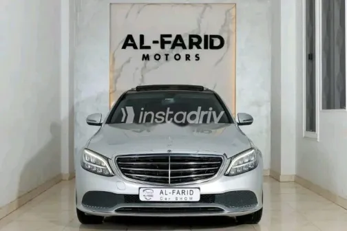 مرسيدس C 180 2019 فضي مستعملة للبيع - 1