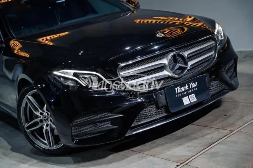 مرسيدس E 200 2019 أسود مستعملة للبيع - 2